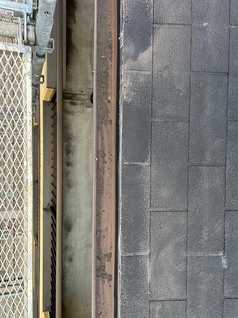 甲府市　屋根カバー工事